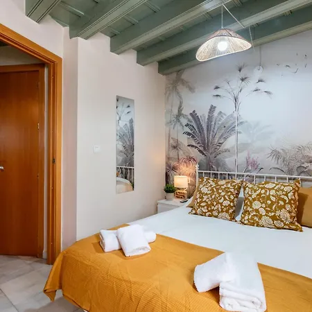 Edomus San Jacinto Duplex * إشبيلية