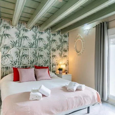 Edomus San Jacinto Duplex Apartmán *